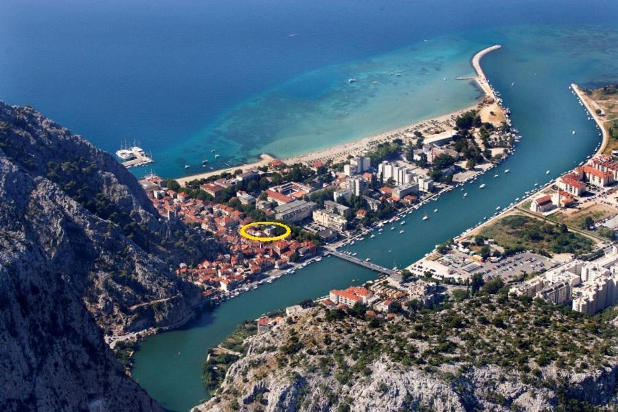 Apartman R.R. Omiš Exterior foto
